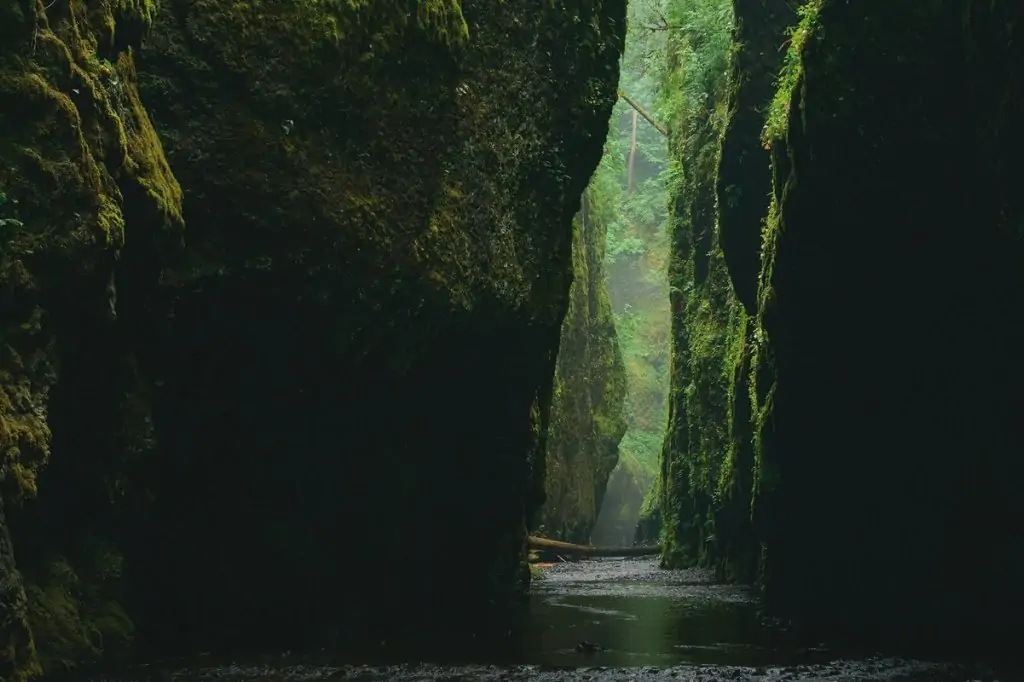 Alanya green canyon lake