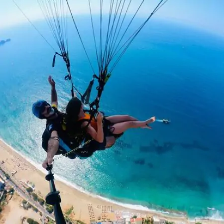 side tandem paragliding