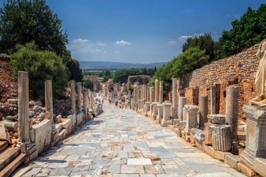 Full Day Guided Ephesus Tour from Kusadasi (Small Group)