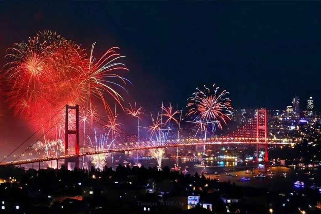 New Year’s Eve Cruise on Bosphorus